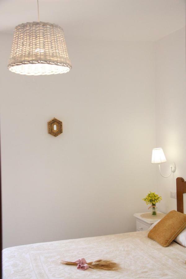 Bed and Breakfast Casa Amigdala Castellabate Exterior foto