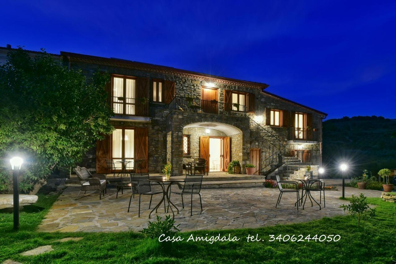 Bed and Breakfast Casa Amigdala Castellabate Exterior foto